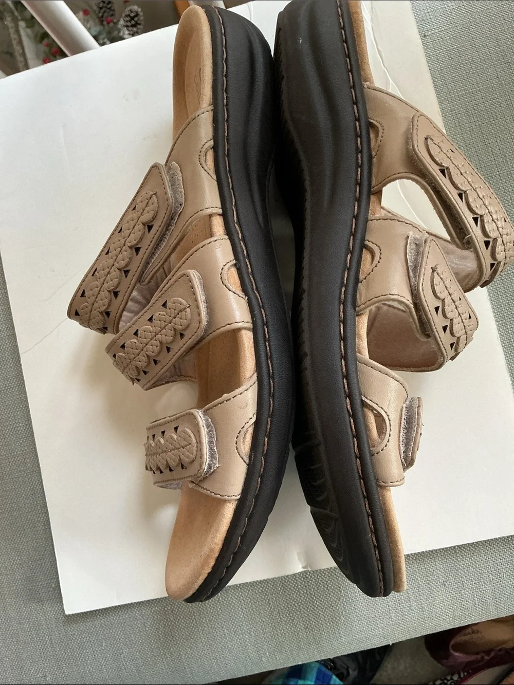 Clarks Collection Women's Beige Braided Strap Slide Sandals